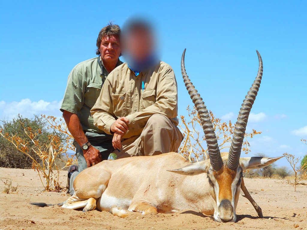grants-gazelle-hunting