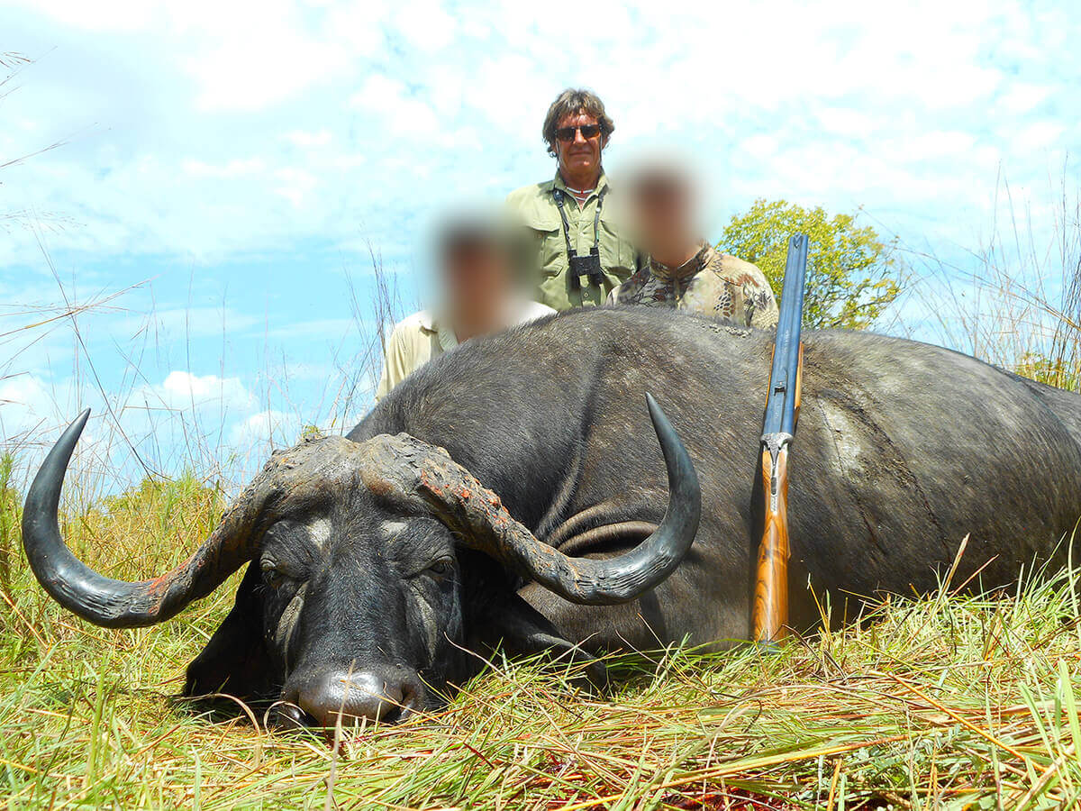 tanzania buffalo hunt special